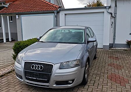 Audi A3 2.0 TDI (DPF) Ambiente Sportback Ambiente