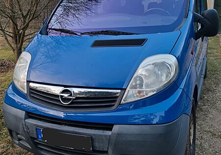 Opel Vivaro L1H1 9-Sitzer