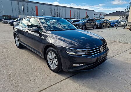 VW Passat Volkswagen Lim.Automatik