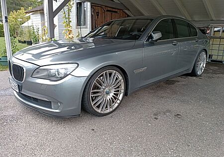 BMW 750i -