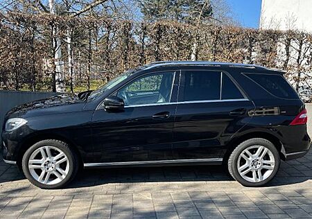 Mercedes-Benz ML 350 BlueTEC 4MATIC -