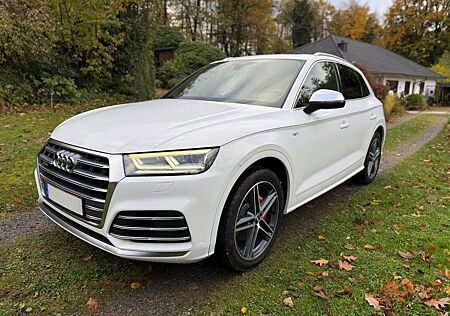 Audi SQ5 3.0 B&O LEDER LED PANO KEYLESS RCAM SHZ 3-ZO