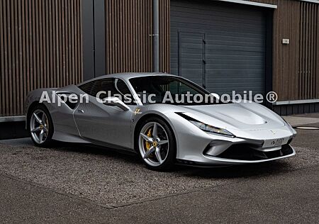 Ferrari F8 Tributo Lift P.-Display Carbon