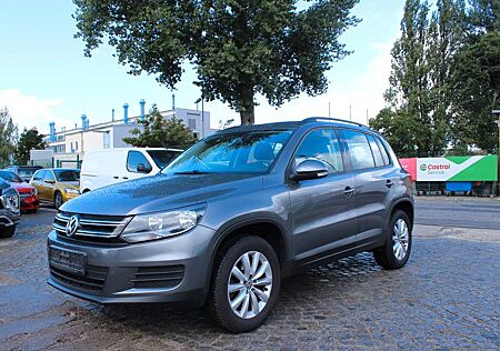 VW Tiguan Volkswagen Trend & Fun BMT° PDC ° Navi ° Klima ° Alu