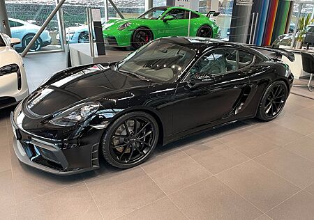 Porsche Cayman 718 GT4