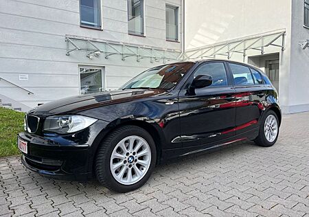BMW 116d KLIMAAUTOM SHZ PDC BREMSEN NEU TÜV 02/2026