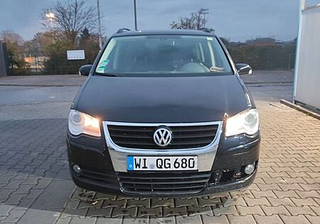 VW Touran Volkswagen 1.9 TDI DPF Highline Highline