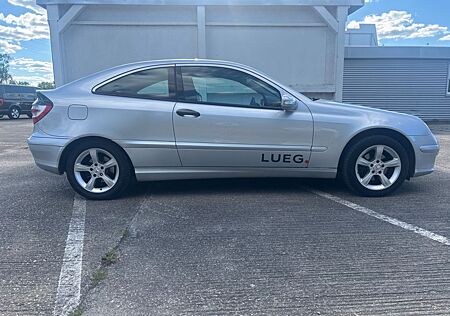 Mercedes-Benz CLC 200
