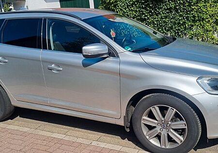 Volvo XC 60 XC60 D3 Momentum Geartronic Momentum