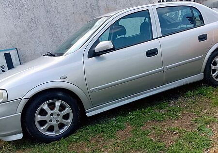 Opel Astra 1.6 Elegance Elegance