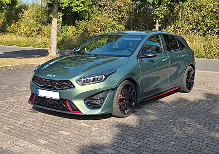 Kia Cee'd / Ceed GT