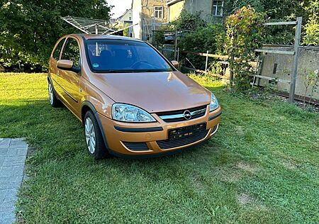 Opel Corsa 1.2 16V Sport Sport