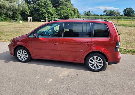 VW Touran Volkswagen 1.4 TSI Freestyle Freestyle TÜV NEU !