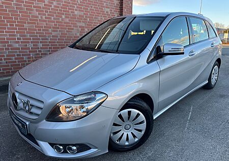Mercedes-Benz B 180 +AUTOMATIK+1.HAND+NAVI+TEMPOM.+PDC+RENTNER