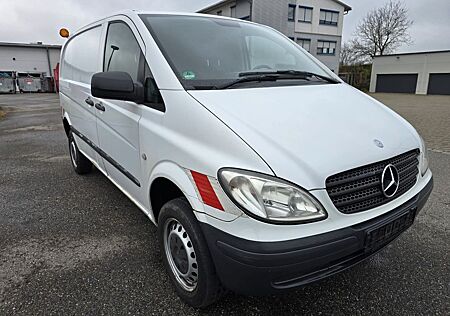 Mercedes-Benz Vito 111 *Allrad* Regale*Automatik