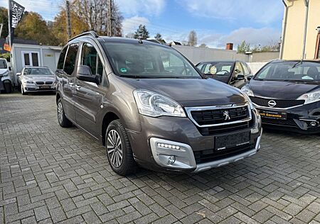 Peugeot Partner Style/ PDC/ TÜV Neu/Garantie/Navi