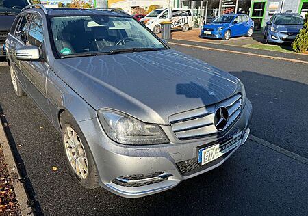 Mercedes-Benz C 220 T CDI BlueEfficiency