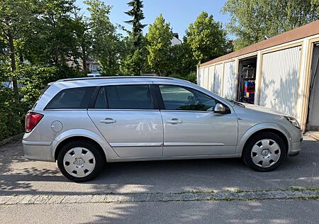 Opel Astra Caravan Kombi - TÜV neu - 1.Hand