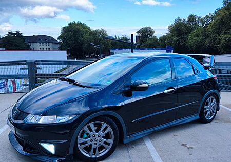 Honda Civic 1.8 i-VTEC Type S RHD Tuning