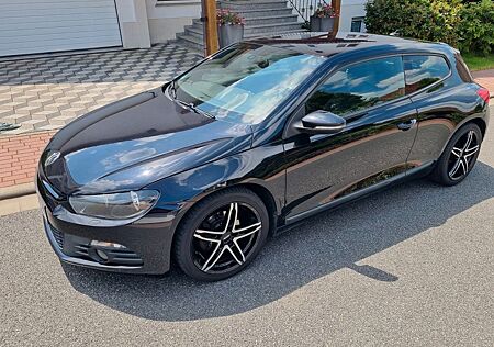 VW Scirocco gebraucht kaufen VW Scirocco Volkswagen 1.4 TSI 90kW - Team, Sport, tiefer