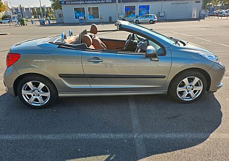 Peugeot 207 CC Platinum 120 Platinium