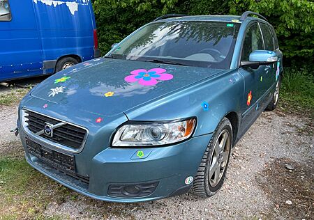 Volvo V50 Kombi 1.8 Kinetic *Totwinkel-Assist* Extras*