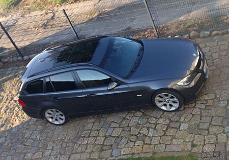 BMW 320d touring - M-Paket - Panoramadach - Volleder