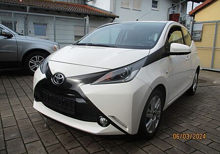 Toyota Aygo (X) Aygo (X) 1,0-l-VVT-i