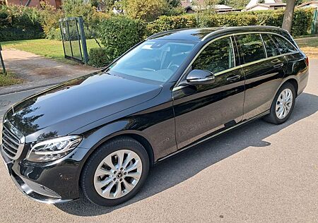 Mercedes-Benz C 180 T Autom. - top Zustand, Navi, Tempomat,
