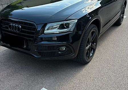 Audi Q5 2.0 TDI S tronic quattro - S Line