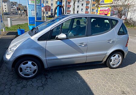 Mercedes-Benz A 160 AVANTGARDE Lang Avantgarde