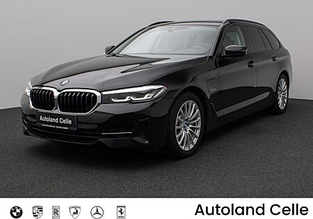 BMW 530e Panorama DAB HiFi CockPitPro Alarm PDC LED