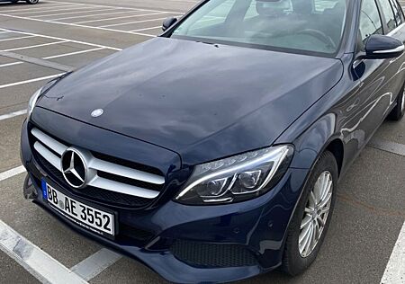 Mercedes-Benz C 220 BlueTEC T -