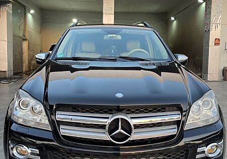 Mercedes-Benz GL 320 Mercedes CDI 4MATIC 7 Sitze Schiebedach