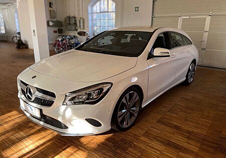 Mercedes-Benz CLA 200 Shooting Brake - sport, 8-fach, 2.Hd