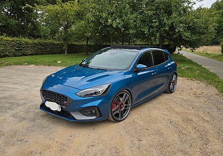 Ford Focus 2,3 EcoBoost ST ST