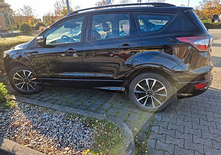 Ford Kuga 1,5 EcoBoost 4x2 110kW ST-Line Automati...