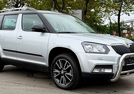 Skoda Yeti 2.0 TDI Adventure Navi Panora DAB Temp Xeno