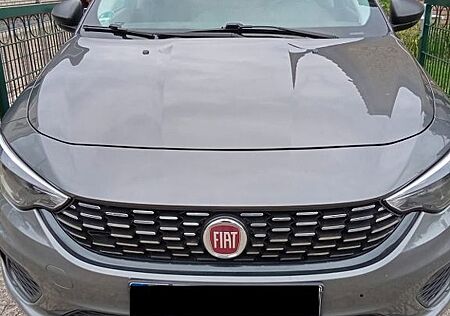 Fiat Tipo 1.4 16V POP POP - wie neu!