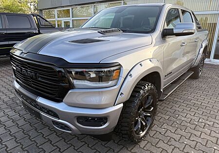Dodge RAM 5.7 V8*LARAMIE*AHK*LIFT*4X4*PANORAMADACH*