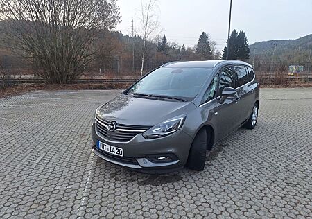 Opel Zafira Tourer