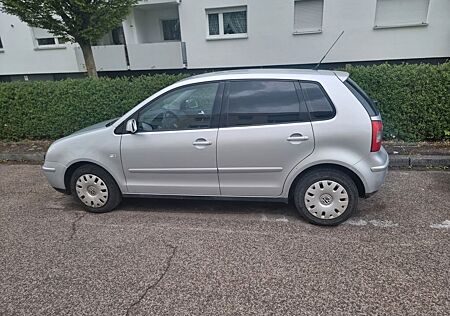 VW Polo Volkswagen 1.4 FSI Highline Highline