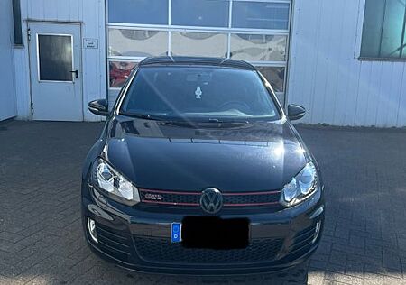 VW Golf Volkswagen 2.0 GTI
