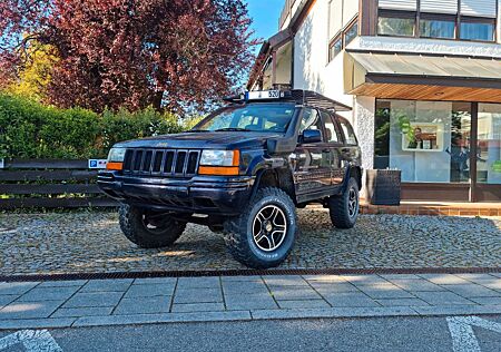 Jeep Grand Cherokee Limited 5.2, V8