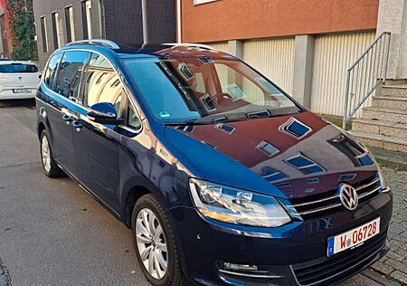 VW Sharan Volkswagen 2.0 TDI SCR 135kW DSG Highline Highline