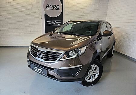 Kia Sportage Attract 2WD 2.0 + Navi/Klima/All Season