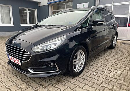 Ford S-Max Titanium TDCi150 Auto LED/NAV/WiPa/LMF/Tem