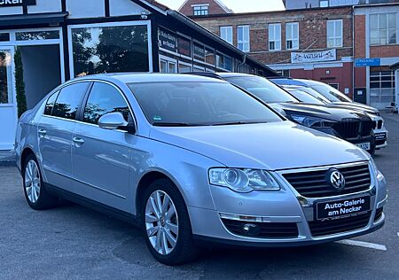 VW Passat Volkswagen Limo Navi PDC SZH Tempo S-Heft