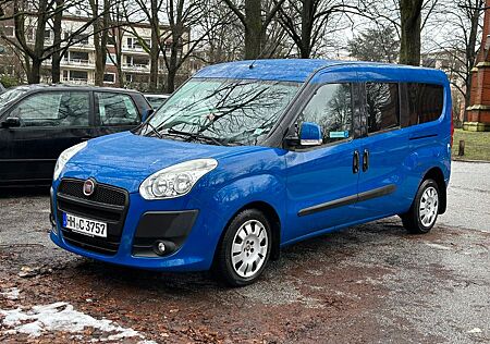 Fiat Doblo Maxi 1,6 Emotion Automatik Behindertengere