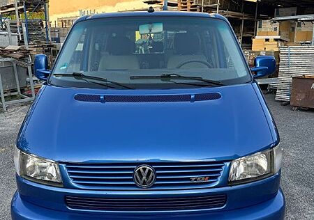 VW T4 Multivan Volkswagen Atlantis 2,5 TDI 151 PS TÜV neu !